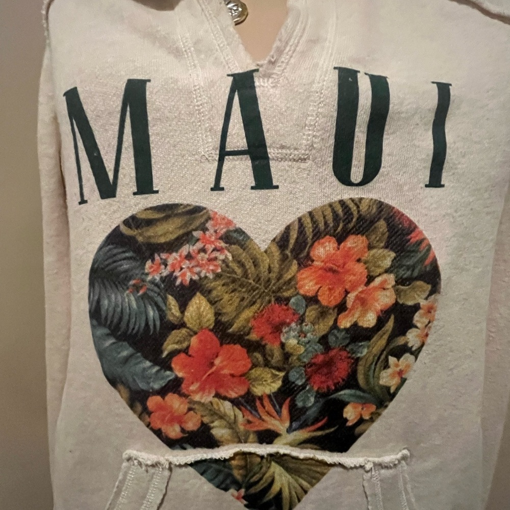 MAUI Floral Heart Island Hooded Pullover - Raw Hem, Cream, size Large - Picture 4 of 11